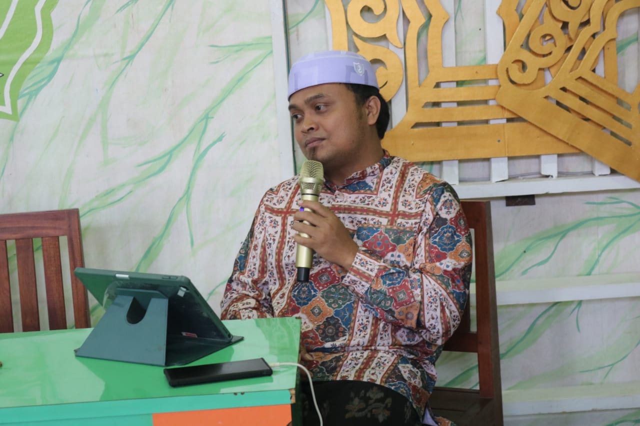Kajian Fiqih - Misbachul Kholisin, S.Pd., M.Pd.