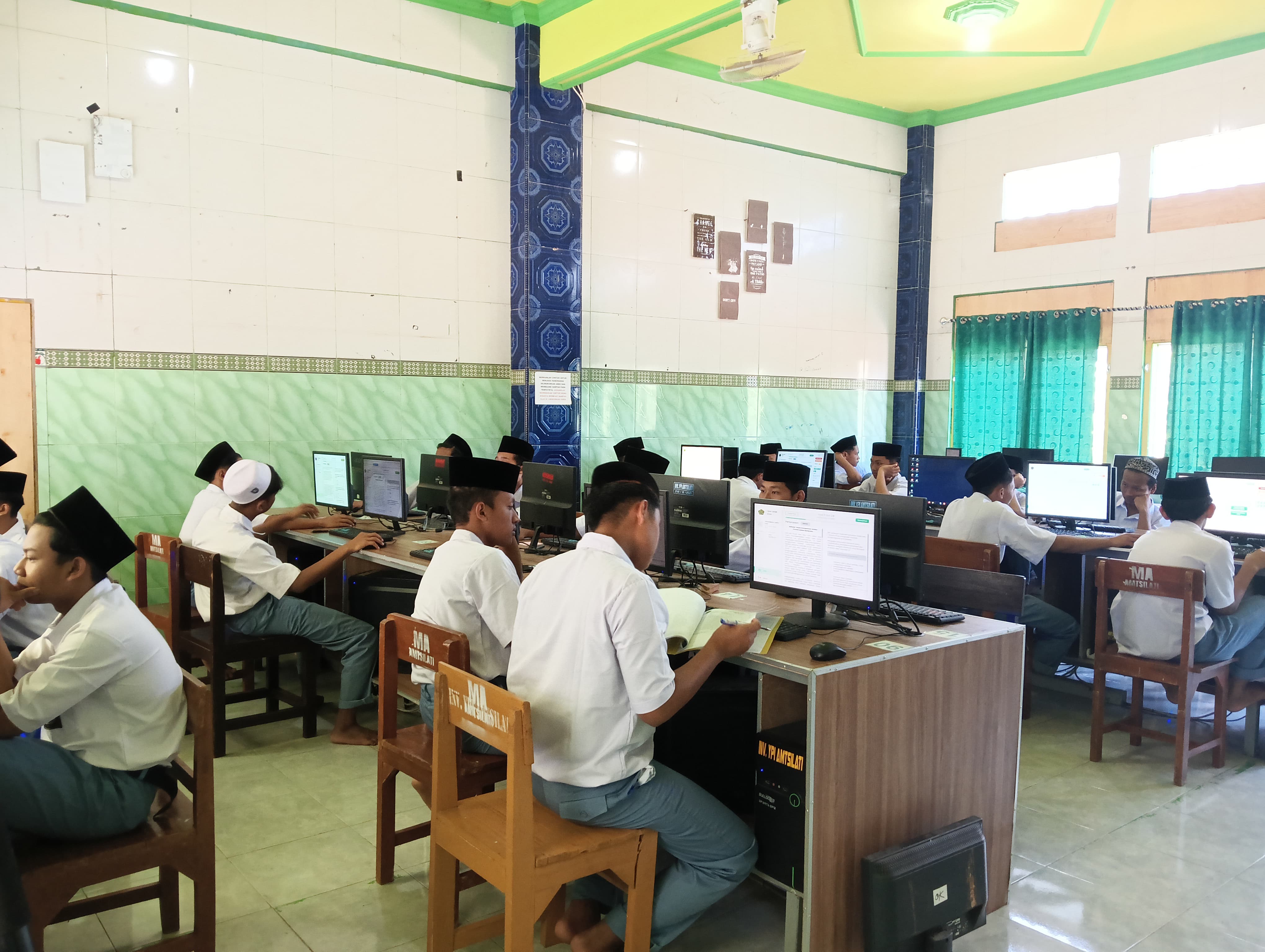 Hari Ke - 1 LAB 2 Sesi 2